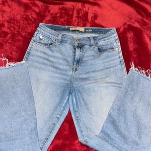 7 For All Mankind Edie cropped jeans with raw hem, faded blue